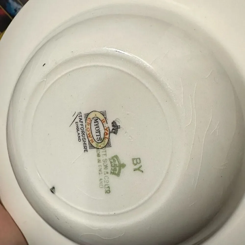 Vintage Myott Son & Company Royalty Pattern Bowls Set of 5
